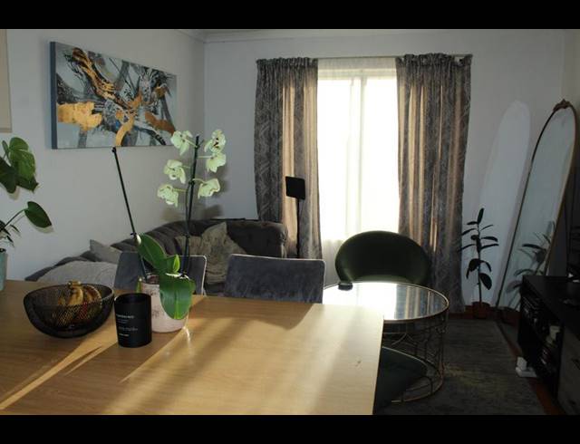 1 BEDROOM APARTMENT FOR SALE IN CHURCHILL ESTATE